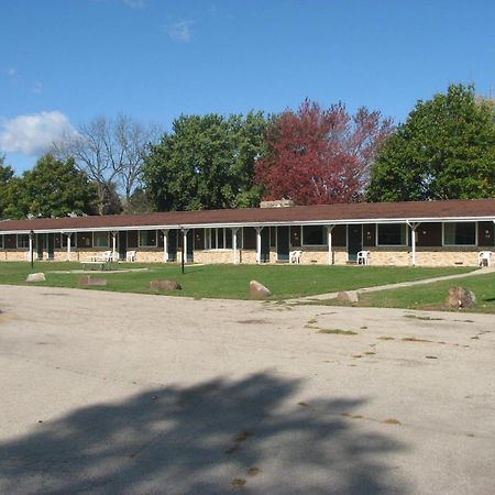 Spinning Wheel Motel Baraboo Exterior foto