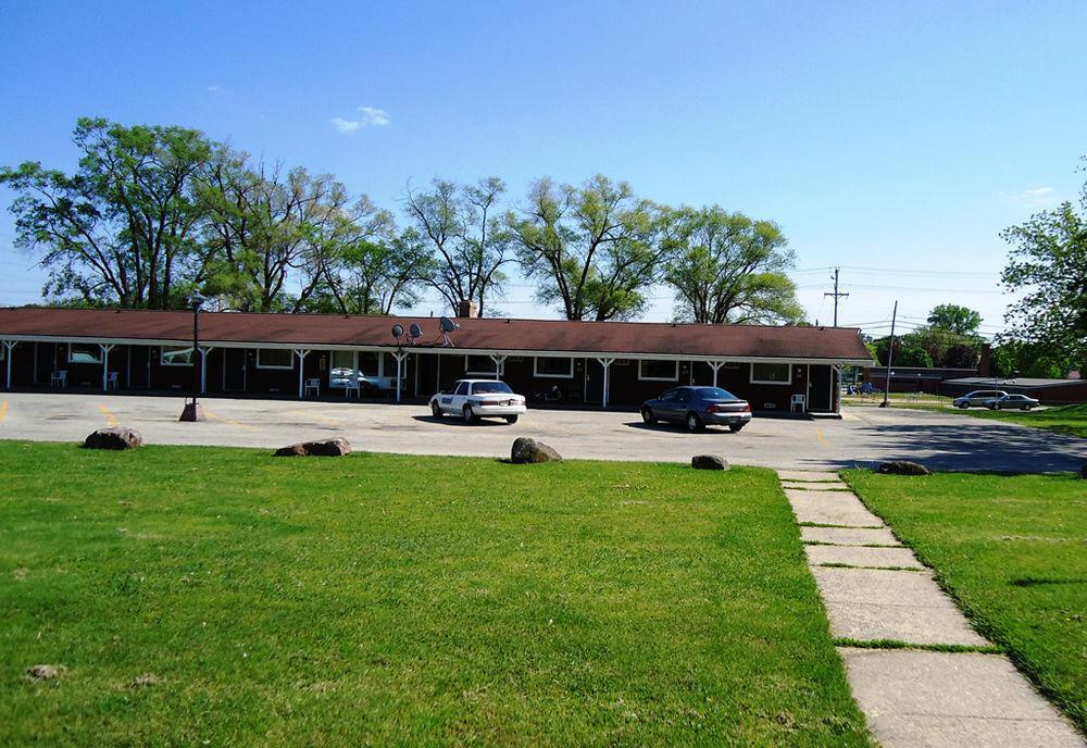 Spinning Wheel Motel Baraboo Exterior foto