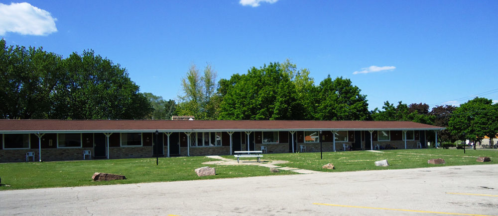 Spinning Wheel Motel Baraboo Exterior foto