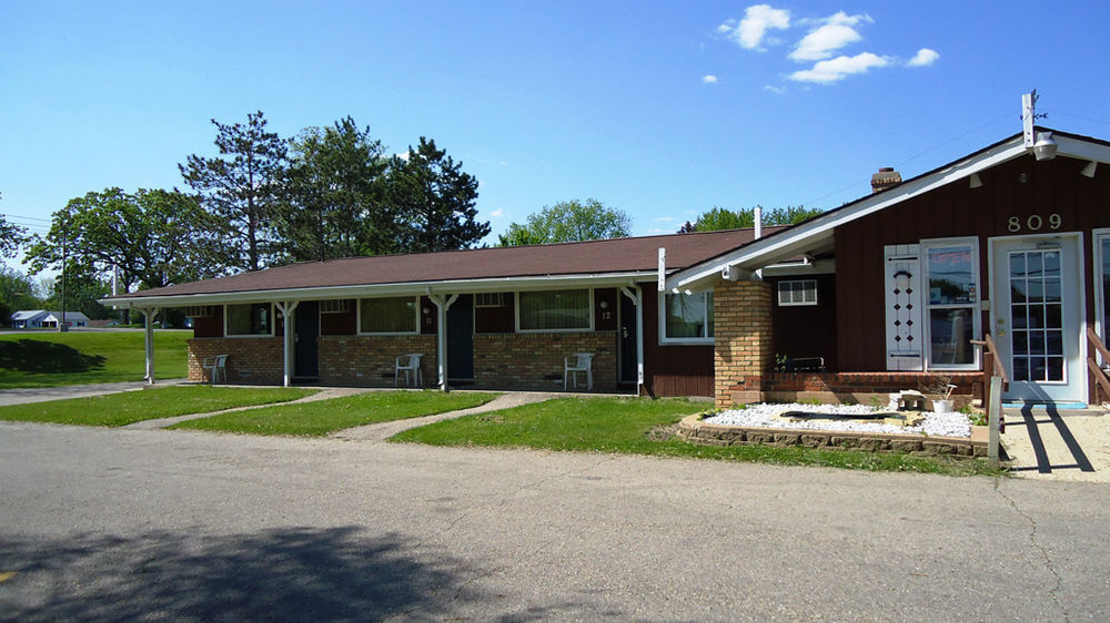 Spinning Wheel Motel Baraboo Exterior foto