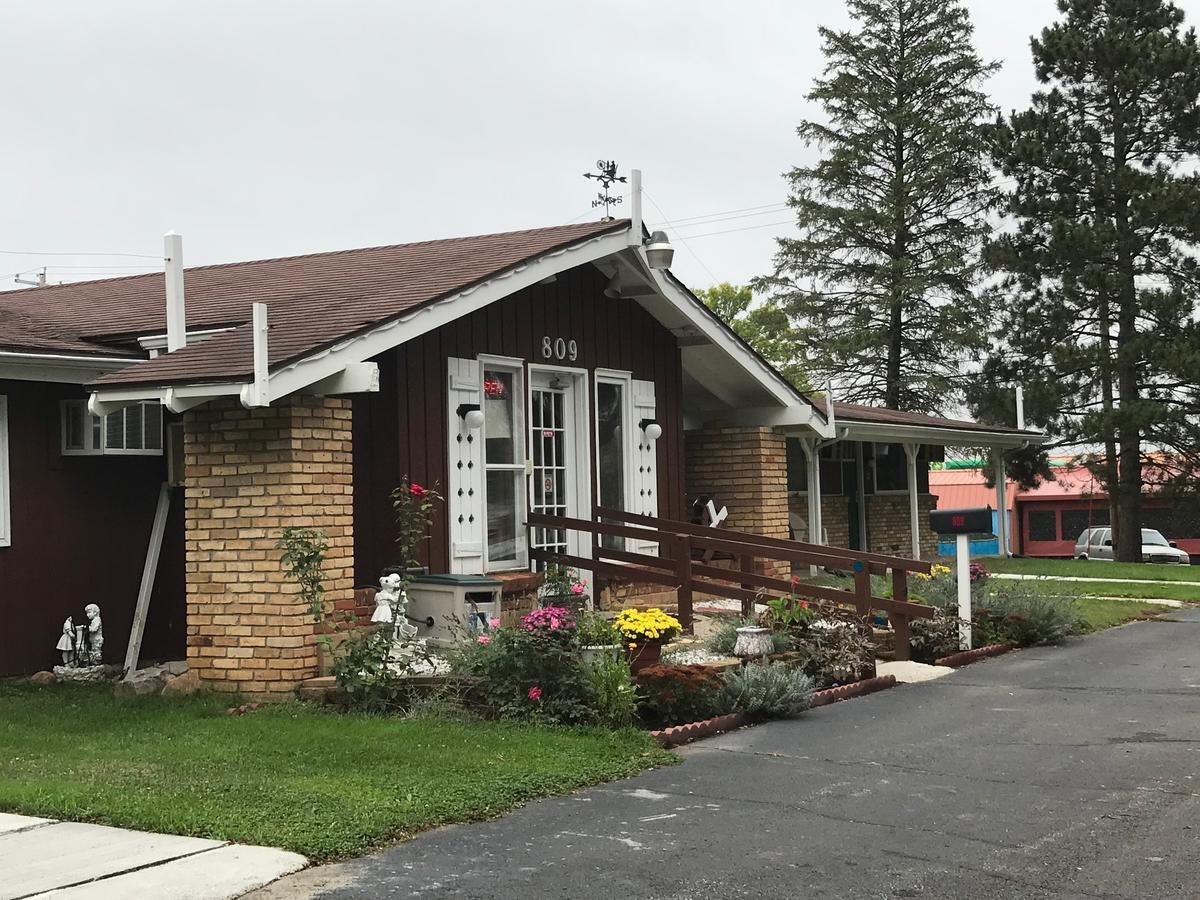 Spinning Wheel Motel Baraboo Exterior foto